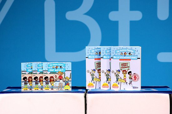 Die Pixi Bücher "Aber warum?!" und "Was ist Informationsfreiheit?" Quelle: BfDI Die Pixi Bücher "Aber warum?!" und "Was ist Informationsfreiheit?" Quelle: BfDI